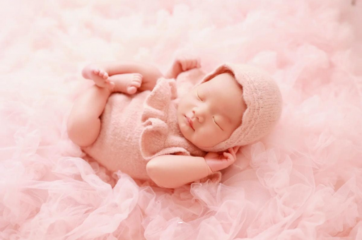 广州借卵试管代怀包男孩六个月的宝宝